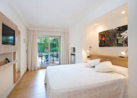 Iberostar Waves Pinos Park 2