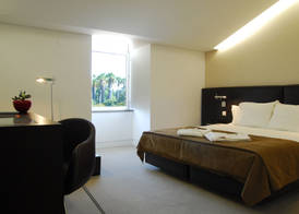 Hotel Jeronimos 8 4