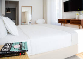 The 8 - Downtown Suites 5