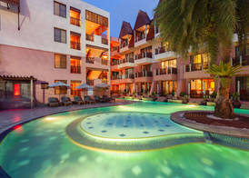 Seaview Patong Hotel 5