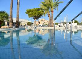 Hotel Cala Bona 4