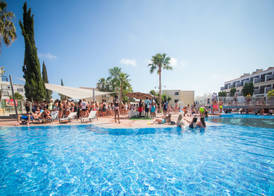 Pambos Napa Rocks - Adults Only 3