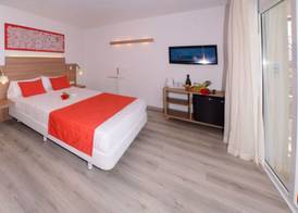 Cala Llenya Resort Ibiza 3