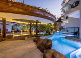 Phuket Emerald Beach Resort 3