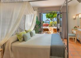 Regency Country Club, Apartments Suites 4