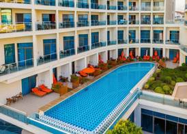 Commodore Elite Suites & Spa Hotel 5