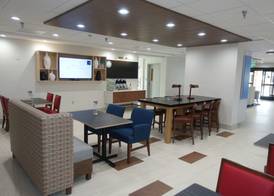 Holiday Inn Express & Suites BRENTWOOD by IHG 4