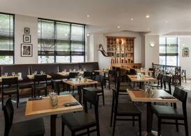 Holiday Inn LONDON - SUTTON by IHG 5