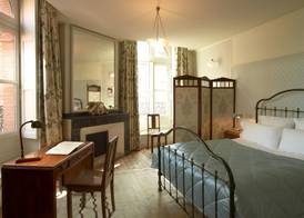 Le Grand Balcon Hotel 5