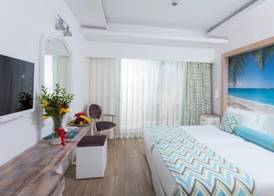 Iz Flower Side Beach Hotel 5