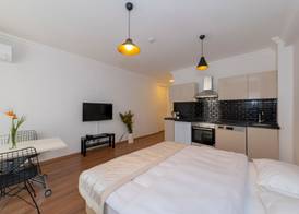 Joy Suites 4