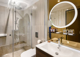 Emerald Hotel by Continental Group 4