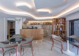 Iraklion Hotel 4