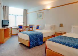 VIP Executive Eden Aparthotel 5