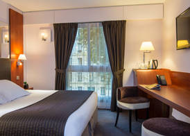 Ampere Hotel 2