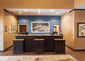 Hampton Inn & Suites Huntsville Hampton Cove 5