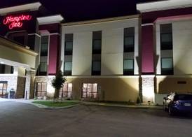 Hampton Inn Bismarck 3
