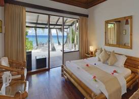 Angaga Island Resort and Spa 5