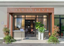DoubleTree by Hilton Brescia 5
