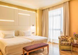 NH Collection Vigo 3