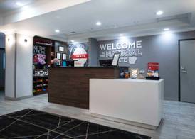 Hampton Inn Bryant 5