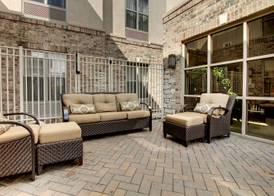 Hampton Inn & Suites Chicago/Aurora 2