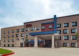 Hampton Inn & Suites Dallas - Farmers Branch 3