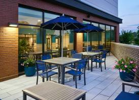 Hampton Inn Towson Downtown 5