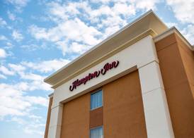 Hampton Inn-Pontiac 2