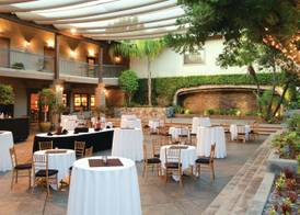 DoubleTree by Hilton Claremont 5