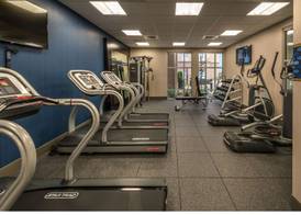 Hampton Inn & Suites Reno West 5