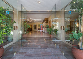 Astir Beach Hotel 4