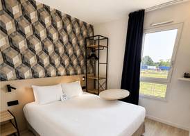 Kyriad Hôtel La Fleche 2