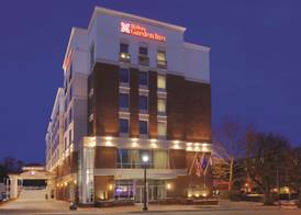 Hilton Garden Inn Falls Church 3