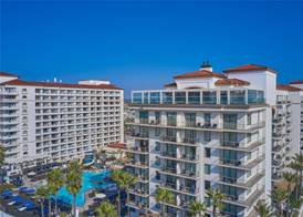 The Waterfront Beach Resort, a Hilton Hotel 2