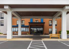 Hampton Inn Staunton 2