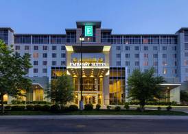Embassy Suites by Hilton Newark Airport 2