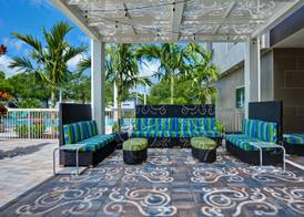 Home2 Suites By Hilton Naples I-75 Pine Ridge Road 2