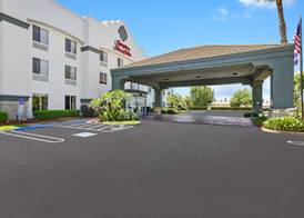 Hampton Inn & Suites Modesto-Salida 2