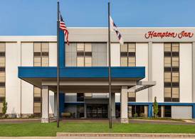 Hampton Inn Chicago-O'Hare International Airport 2
