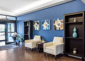 Hampton Inn Douglas 5