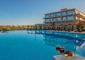 LAGUNA HOLIDAY RESORT 2