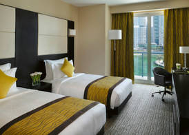 Mövenpick Hotel Jumeirah Lakes Towers Dubai 4
