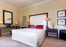Mövenpick Grand Al Bustan 5