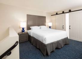 Hotel Renovo Des Moines Urbandale,Tapestry Collection Hilton 4