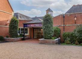DoubleTree by Hilton St. Anne's Manor 4