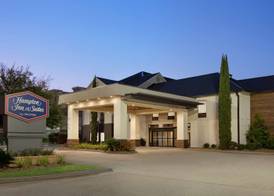 Hampton Inn & Suites Houston-Cypress Station 2