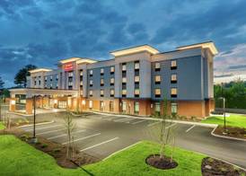 Hampton Inn & Suites Kittery-Portsmouth 2