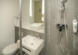 ibis Lyon Gerland Merieux 4