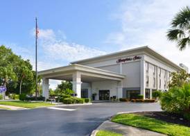 Hampton Inn Vero Beach 2